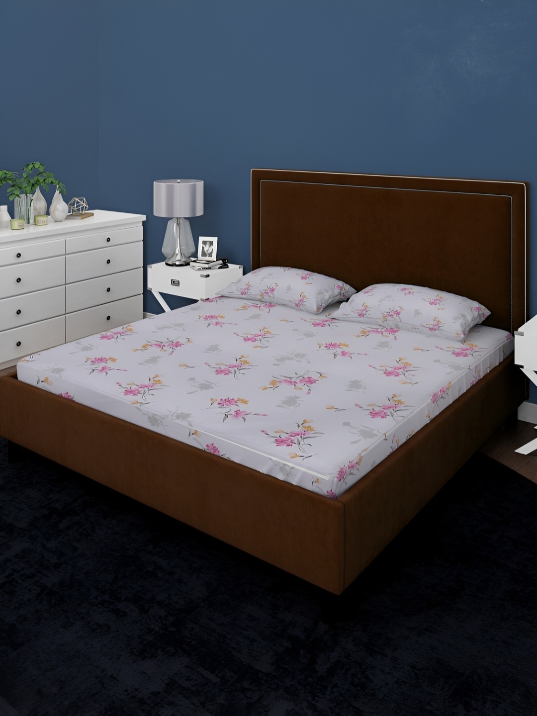 

BOMBAY DYEING Vintage Pink & White Floral 160 TC Cotton King Bedsheet with 2 Pillow Covers