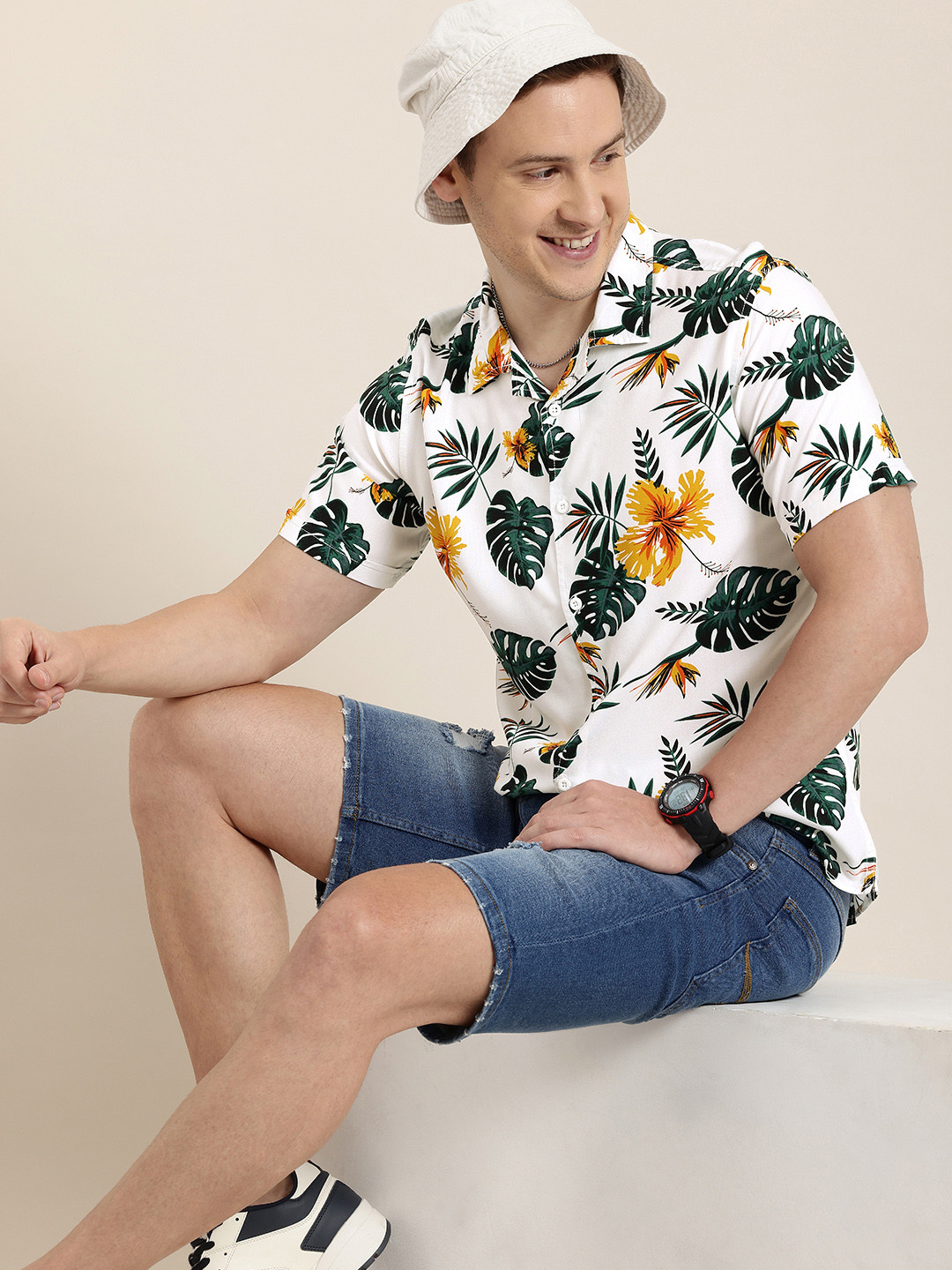 

HERE&NOW Slim Fit Floral Printed Casual Shirt, White