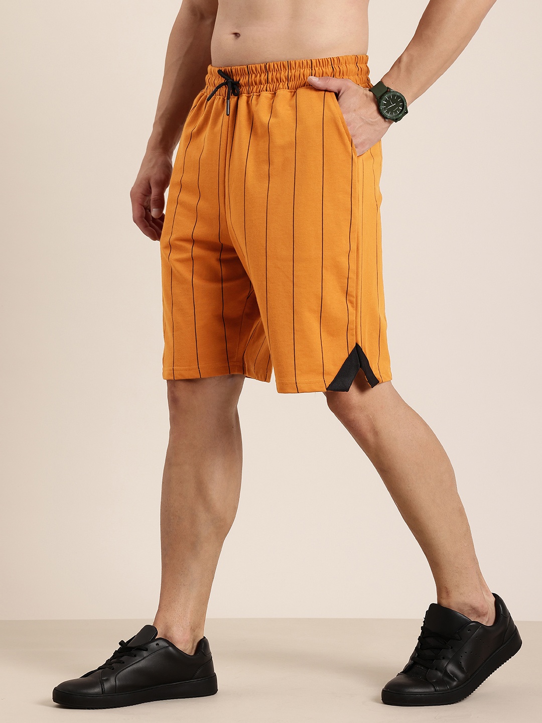 

HERE&NOW Men Striped Regular Shorts, Brown