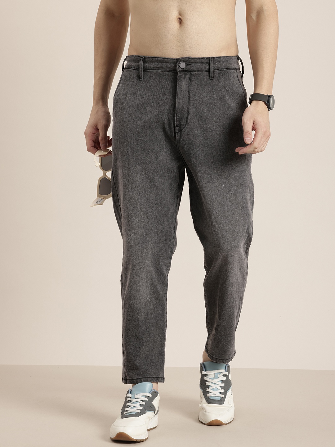 

HERE&NOW Men Slouchy Fit Light Fade Stretchable Jeans, Grey