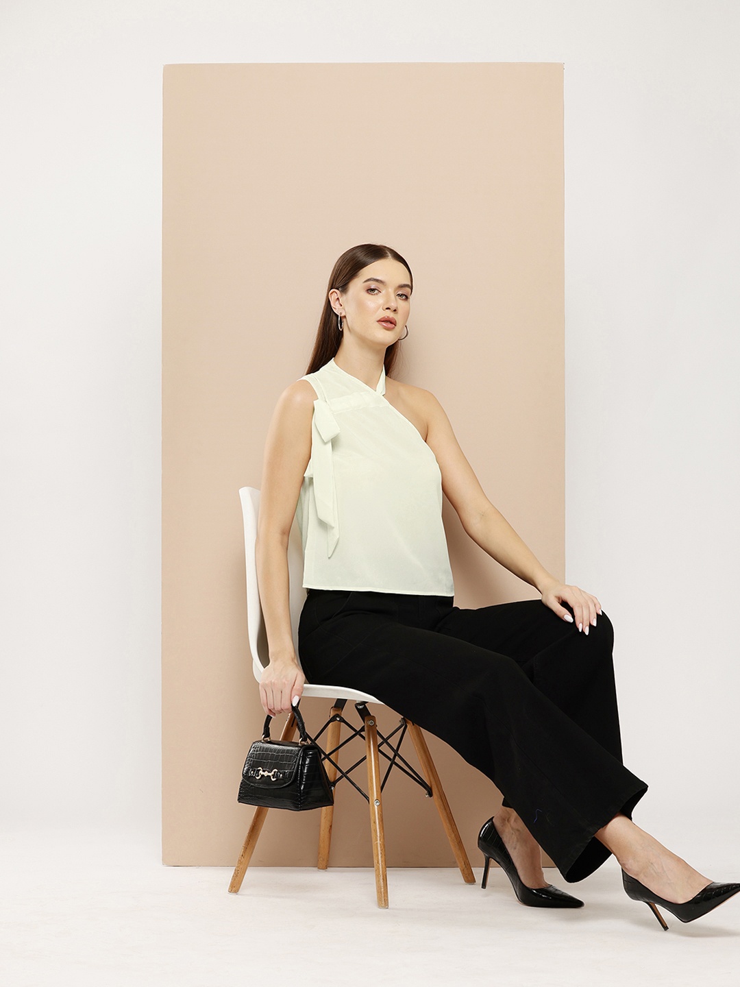 

Chemistry Tie-Up Detail One Shoulder Top, Cream