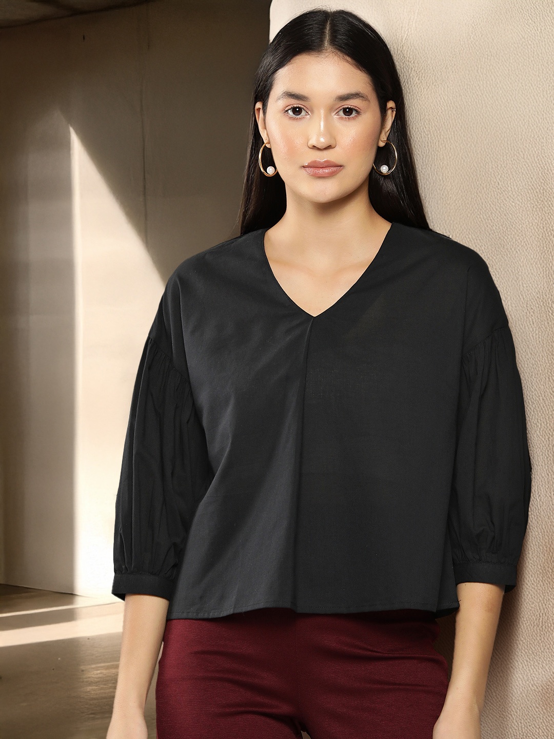 

Chemistry Puff Sleeves Pure Cotton Top, Black