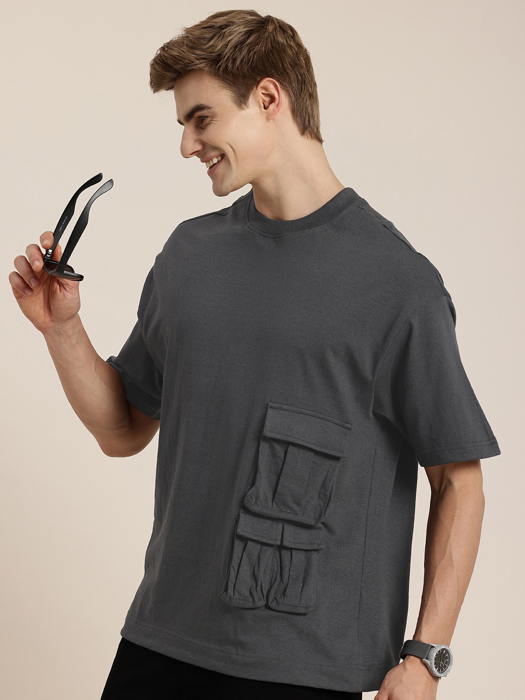

HERE&NOW Drop-Shoulder Sleeves With Cargo Pockets T-shirt, Grey