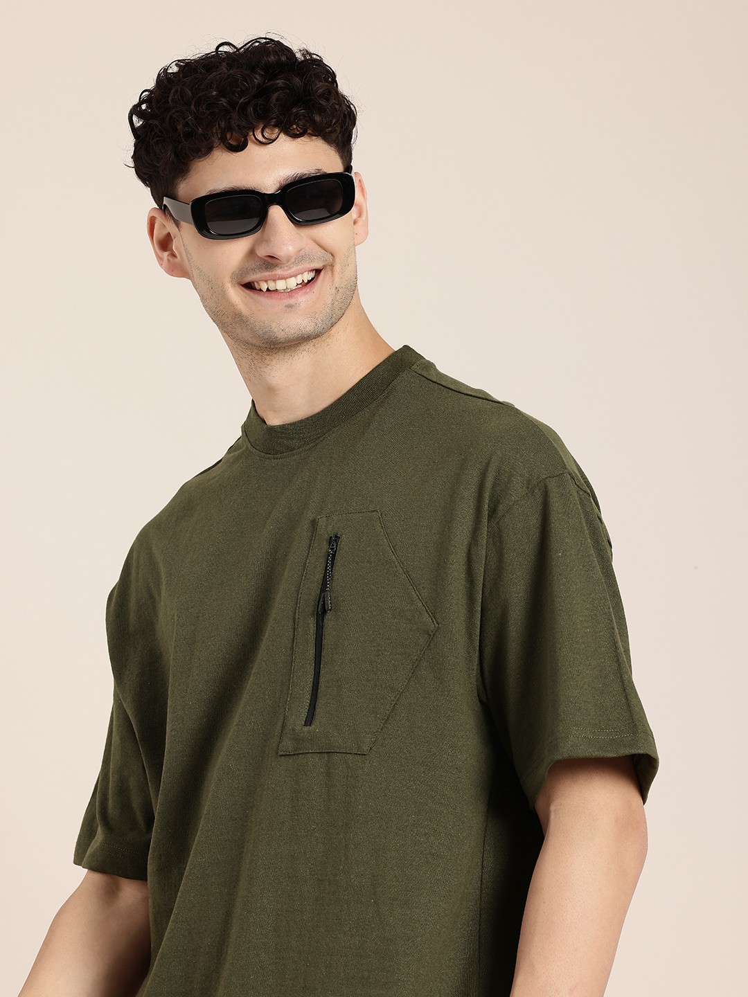 

HERE&NOW Drop-Shoulder Sleeves Pockets Relaxed Fit T-shirt, Olive