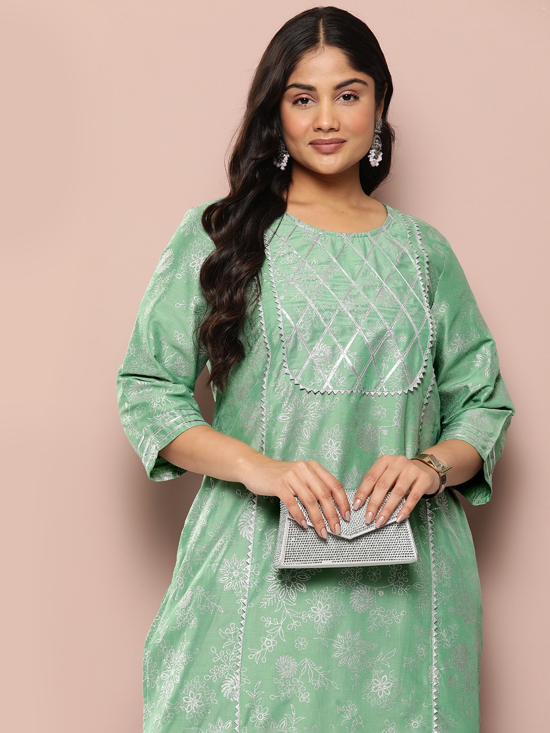 

Sztori Plus Size Block Print Gotta Patti Kurta, Green