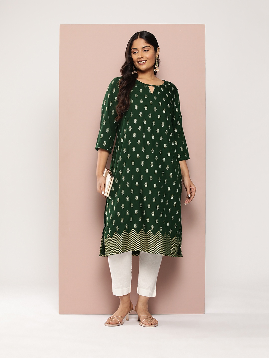 

Sztori Plus Size Ethnic Motifs Printed Kurta, Green