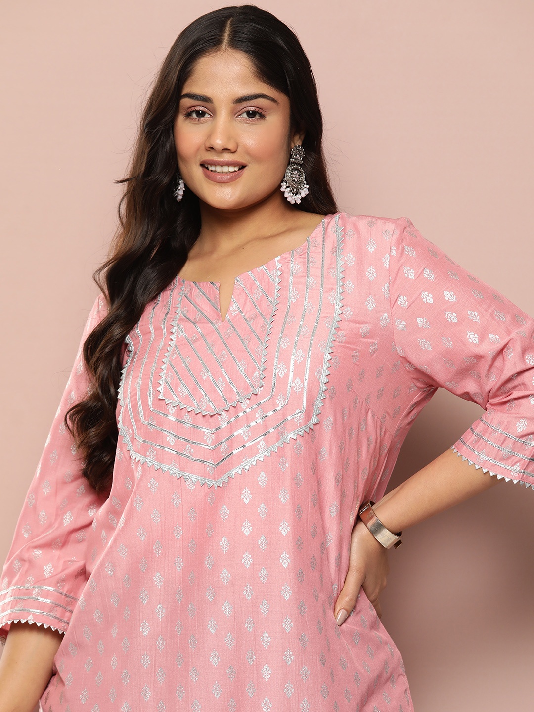 

Sztori Women Plus Size Printed Gotta Patti Kurta, Pink