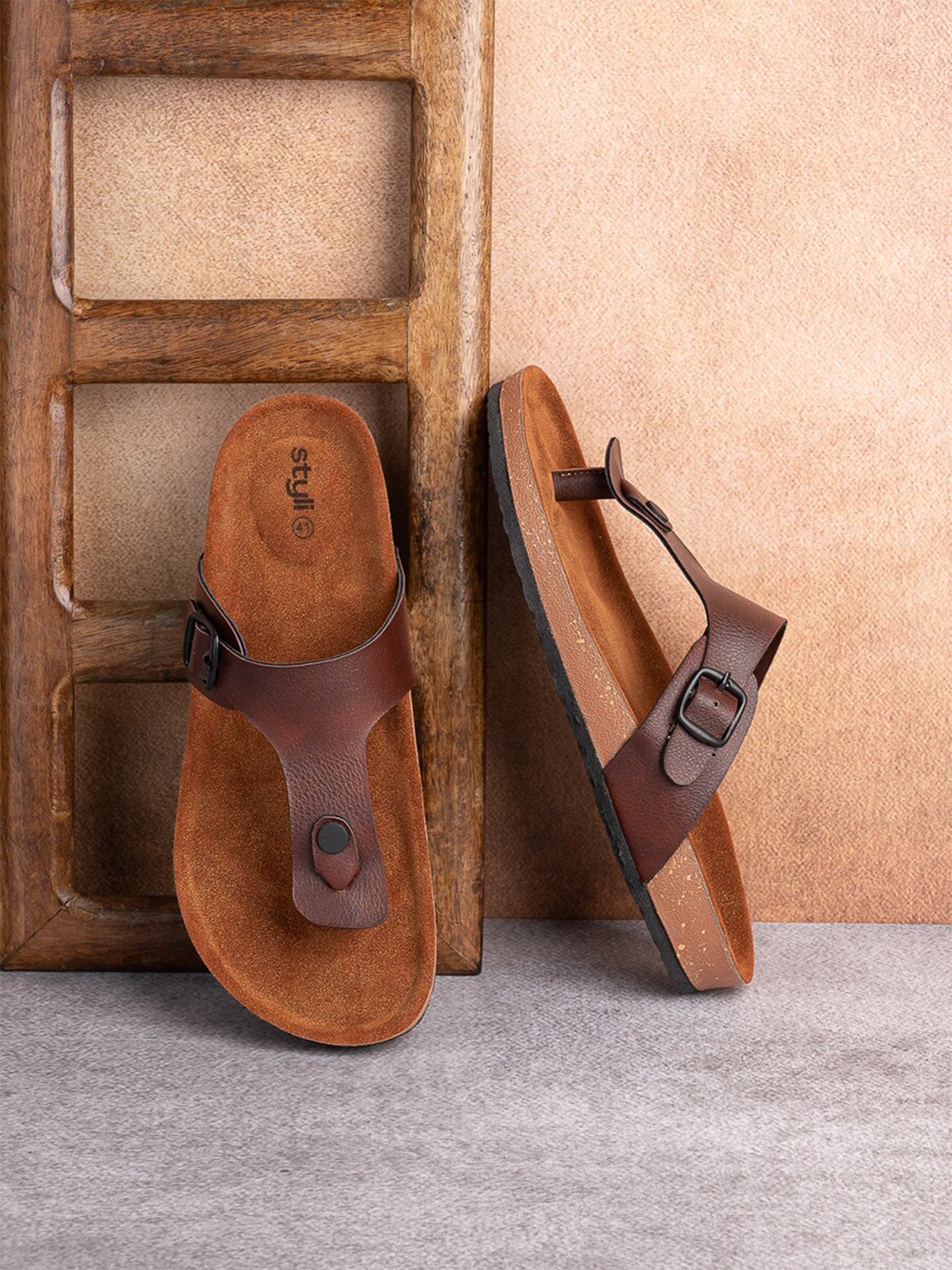 

Styli Men Y-Strap Thick Sole Casual Sandals, Brown