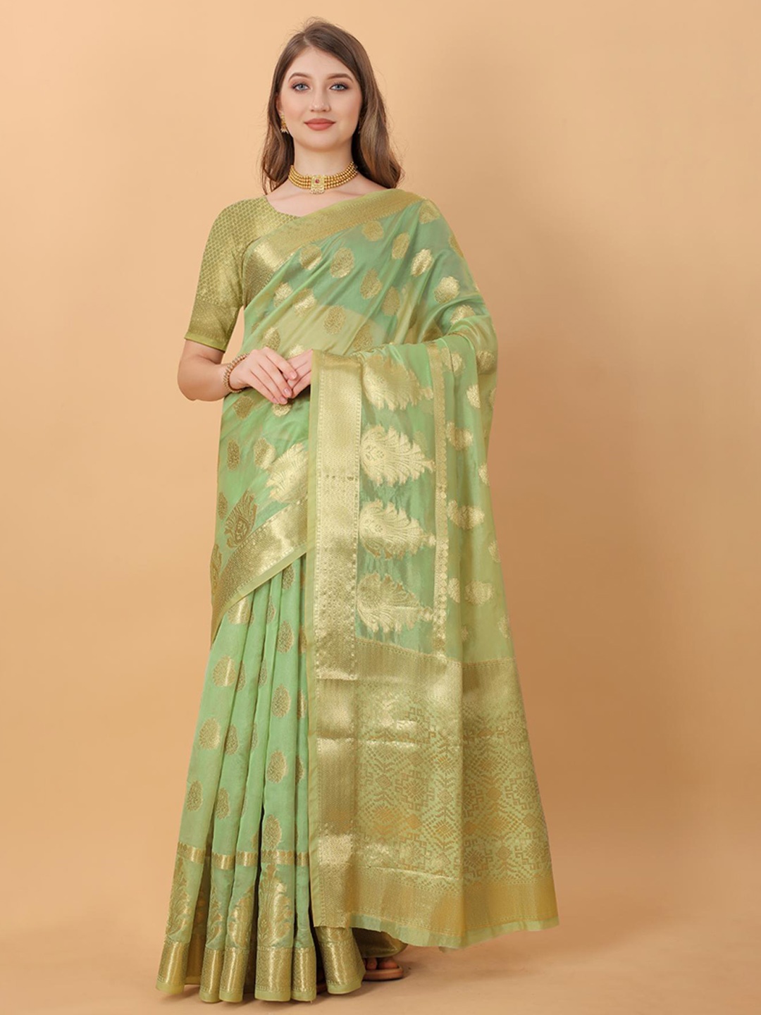 

Fospy Floral Zari Organza Banarasi Saree, Green