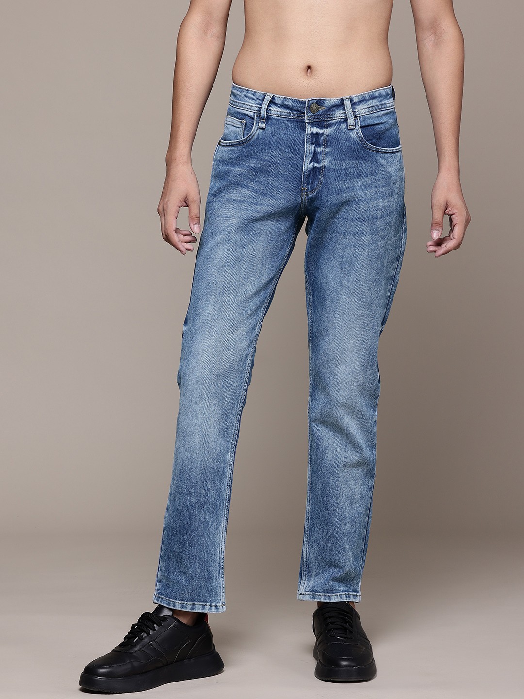

The Roadster Lifestyle Co. Men Slim Fit Jeans, Blue