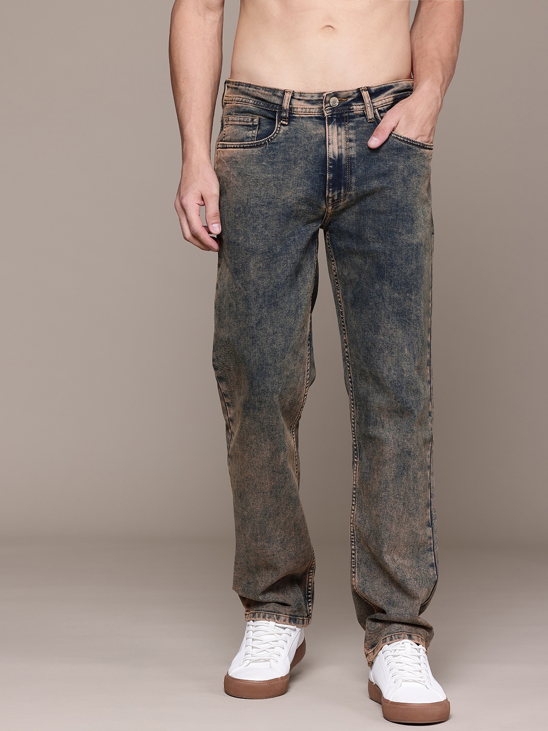 

Roadster Men Acid Wash Stretchable Jeans, Blue