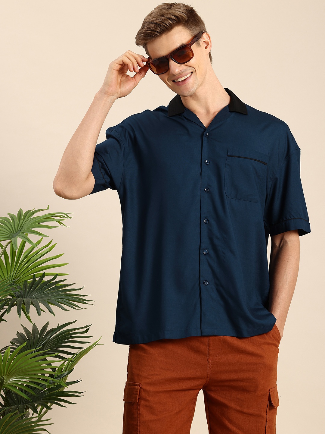 

Mast & Harbour Cuban Collar Casual Shirt, Navy blue