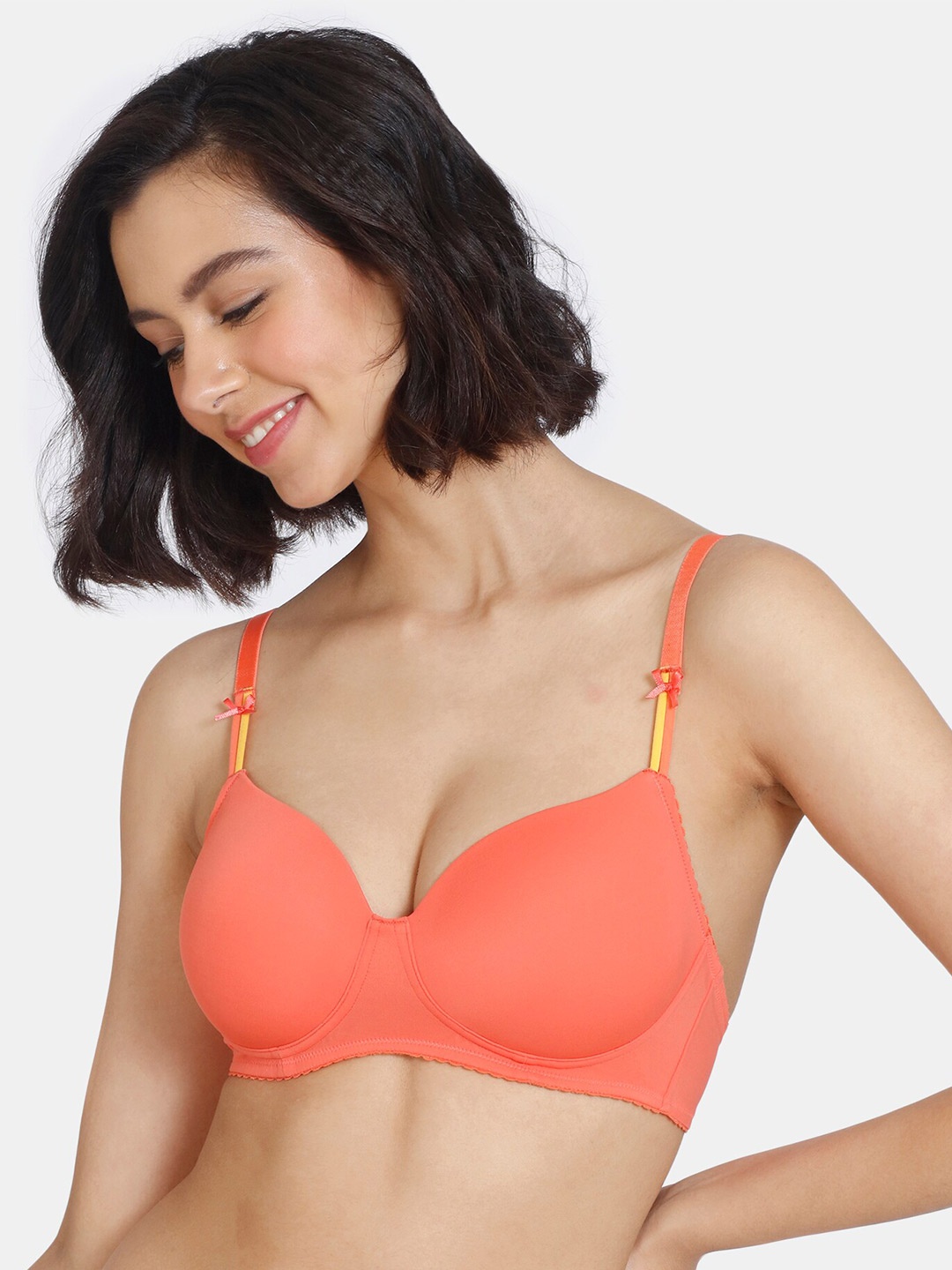 

Zivame Seamless Lightly Padded Non-Wired T-shirt Bra With All Day Comfort, Orange