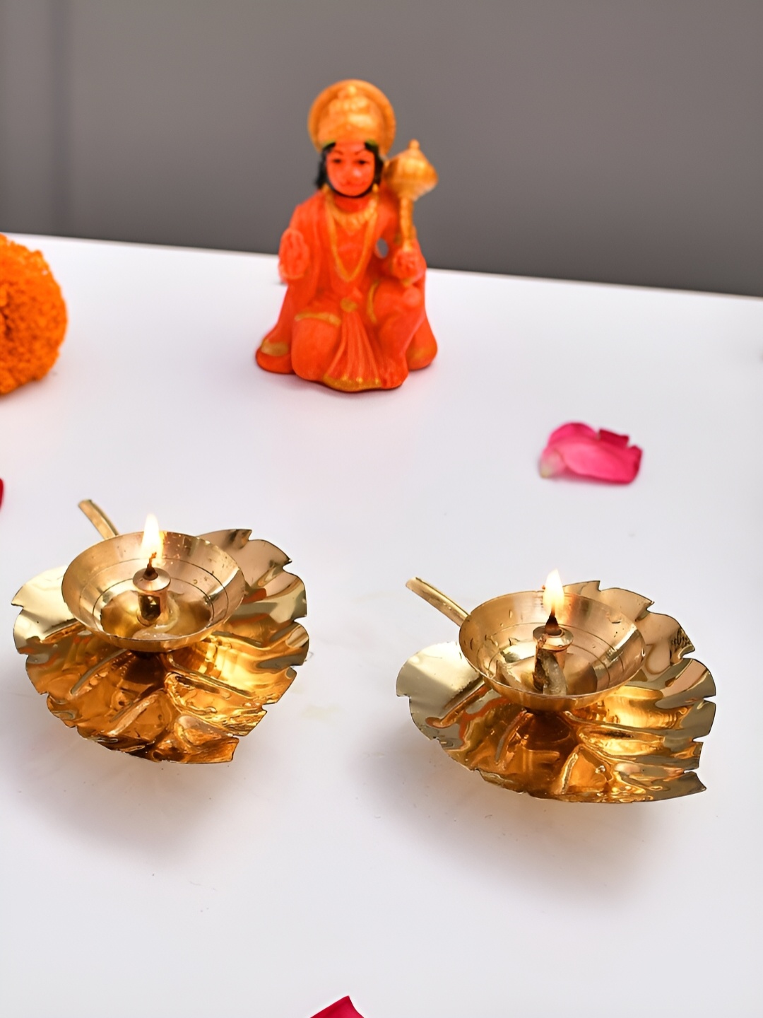 

CraftVatika Gold-Toned 2 Pieces Leaf Shaped Brass Diya