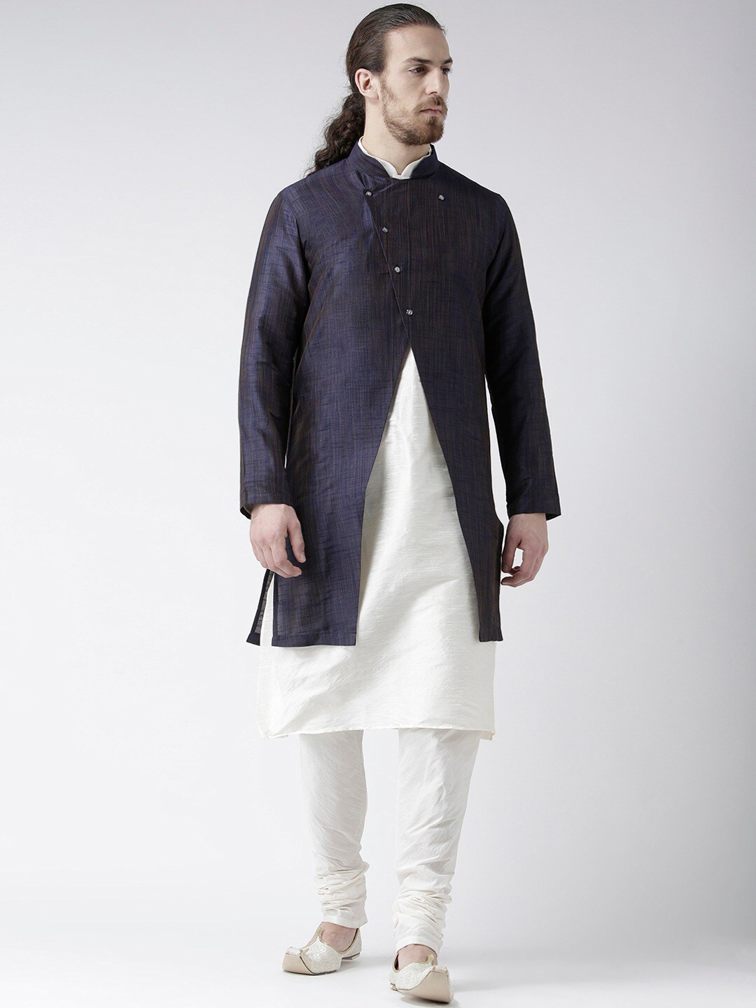 

DEYANN Mandarin Collar Chanderi Silk Sherwani With Churidar & Achkan, Navy blue
