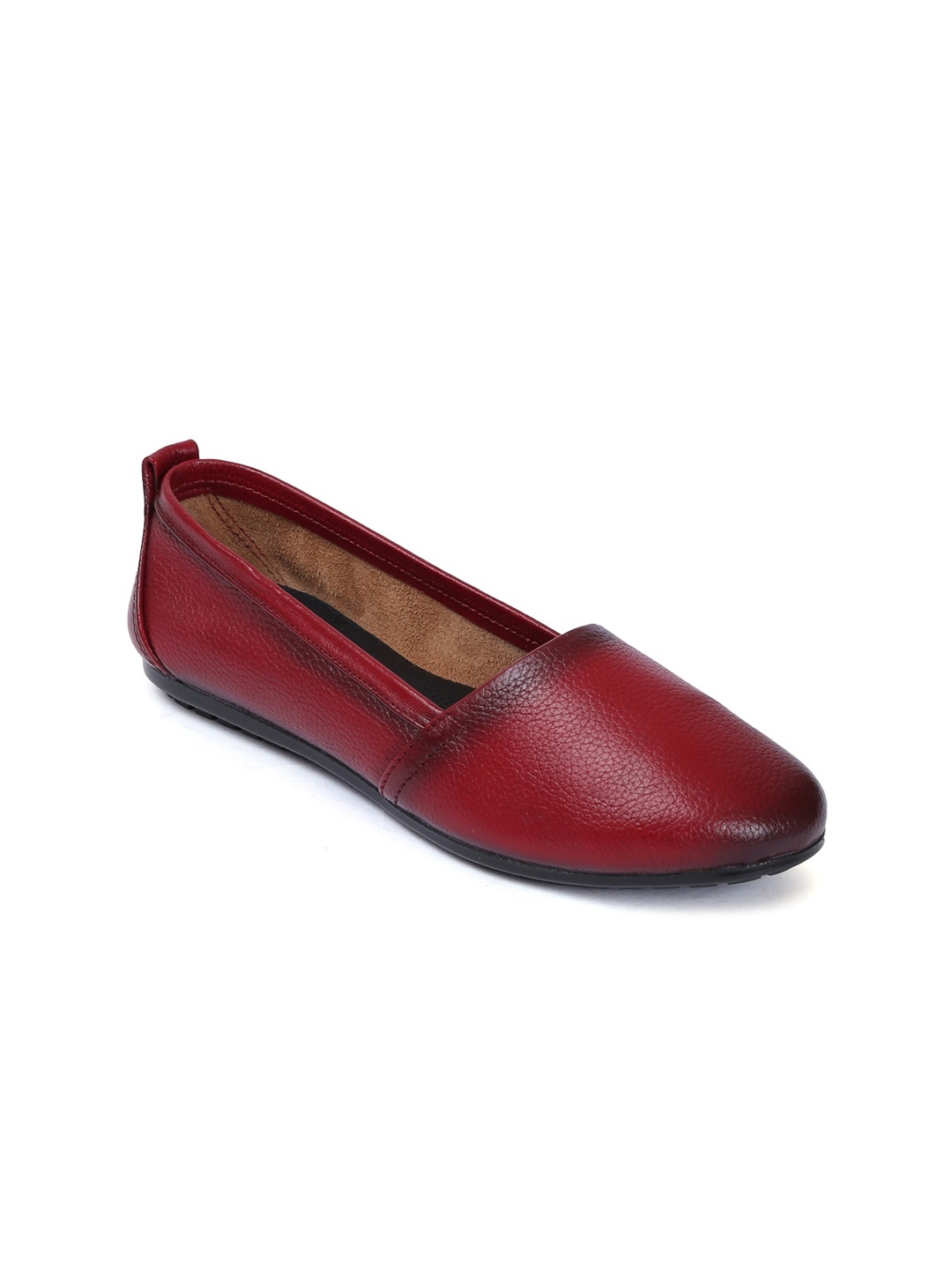 

Zoom Shoes Women Textured Comfort Insole Lightweight Leather Loafers, Red