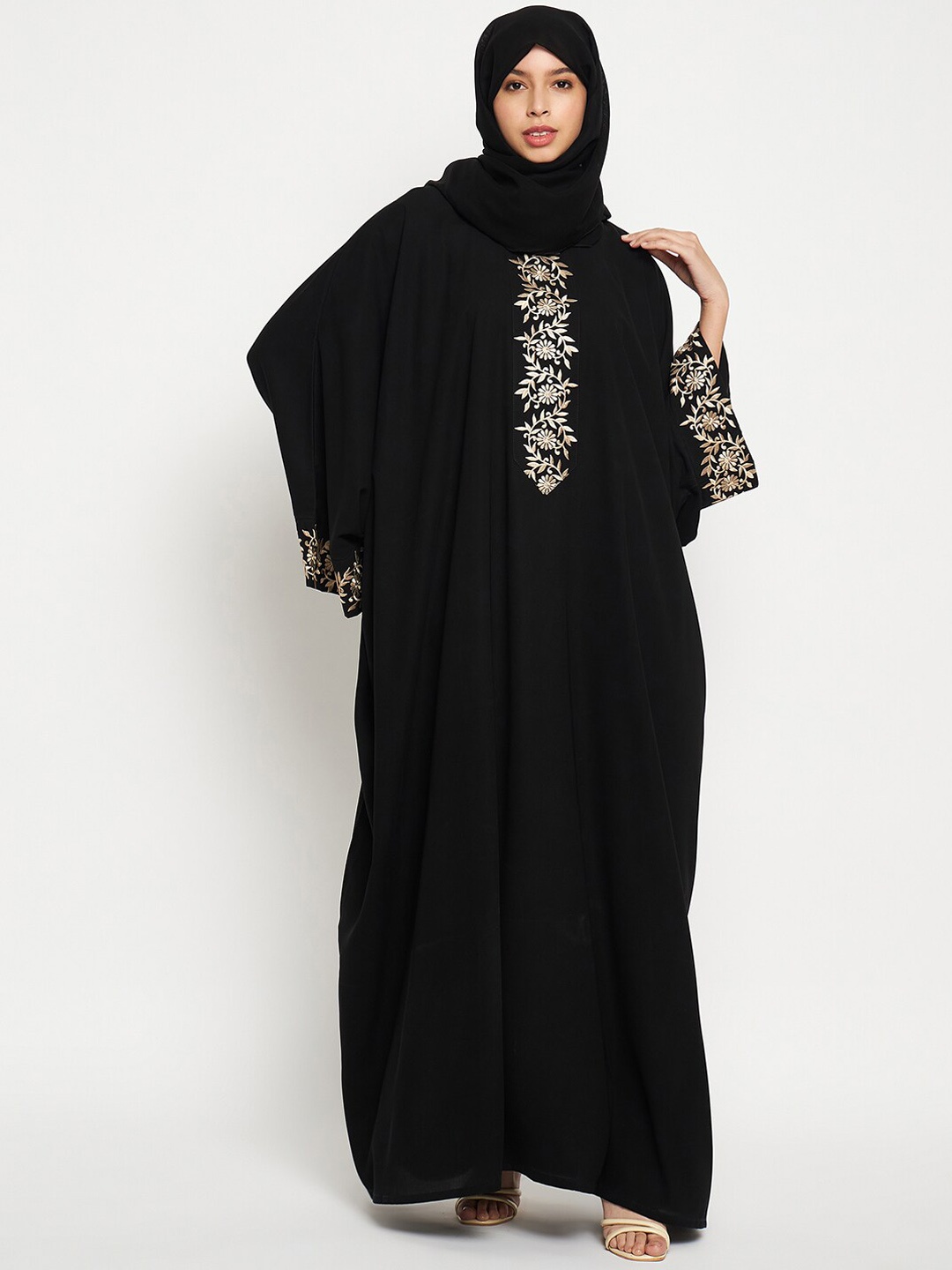 

NABIA Embroidered Loose Fit Abaya Burqa, Black