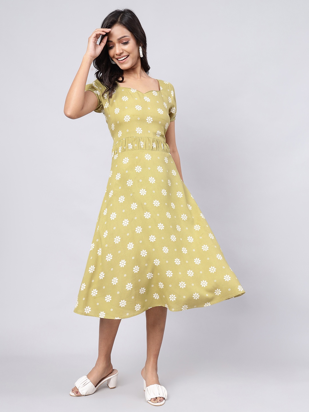 

DAEVISH Polka Dot Printed Sweetheart Neck Fit & Flare Midi Dress, Green