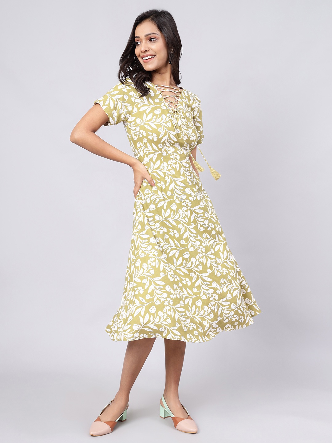 

DAEVISH Floral Printed Tie-Up Neck Fit & Flare Midi Dress, Green