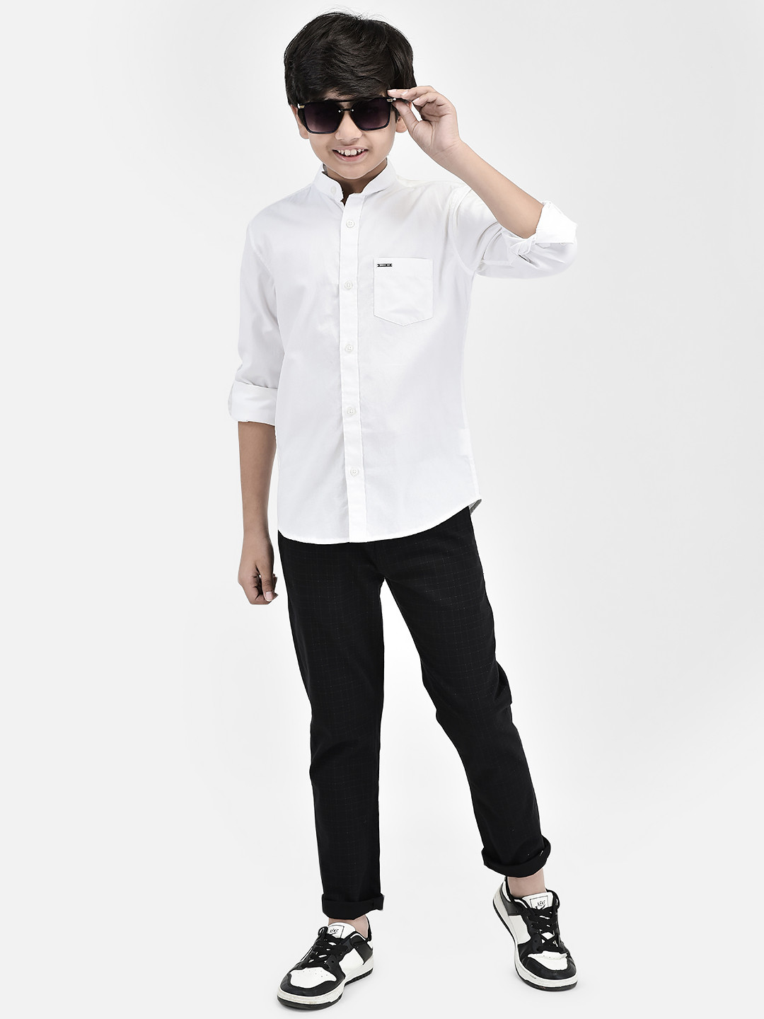 

Crimsoune Club Boys Classic Slim Fit Roll-Up Sleeves Pure Cotton Casual Shirt, White