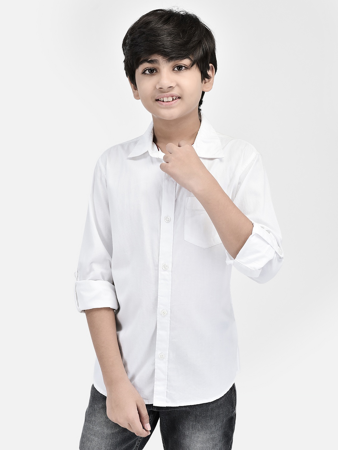 

Crimsoune Club Boys Classic Slim Fit Spread Collar Long Sleeves Cotton Casual Shirt, White