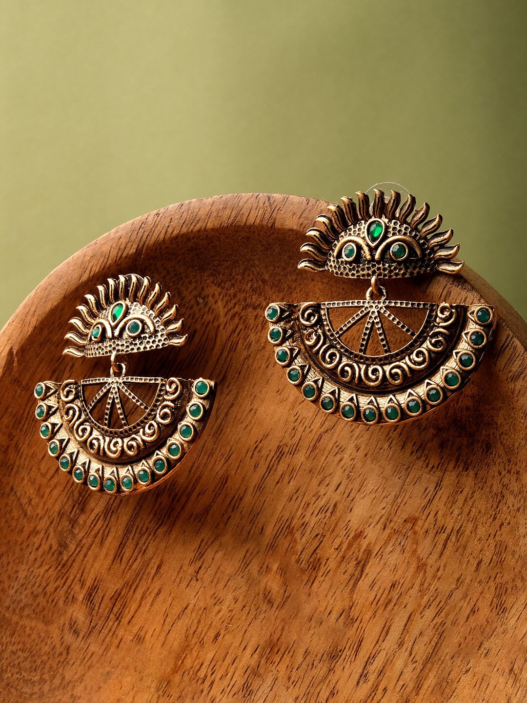 

XPNSV Gold-Plated Chandbalis Earrings