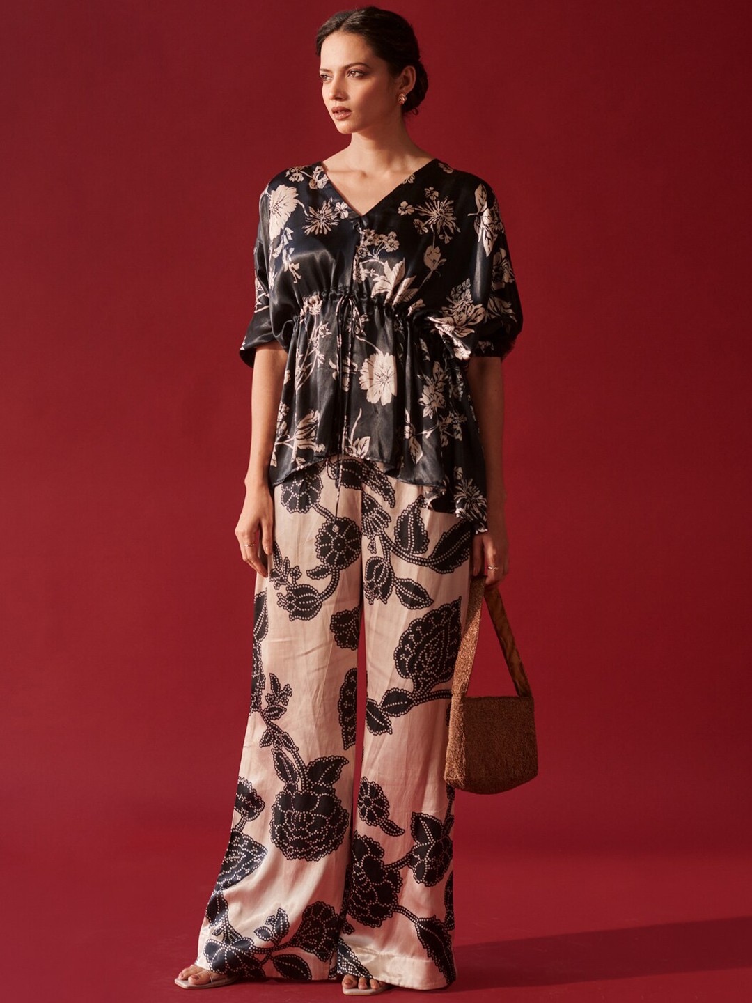 

Ambraee Floral Printed Top With Palazzo, Black