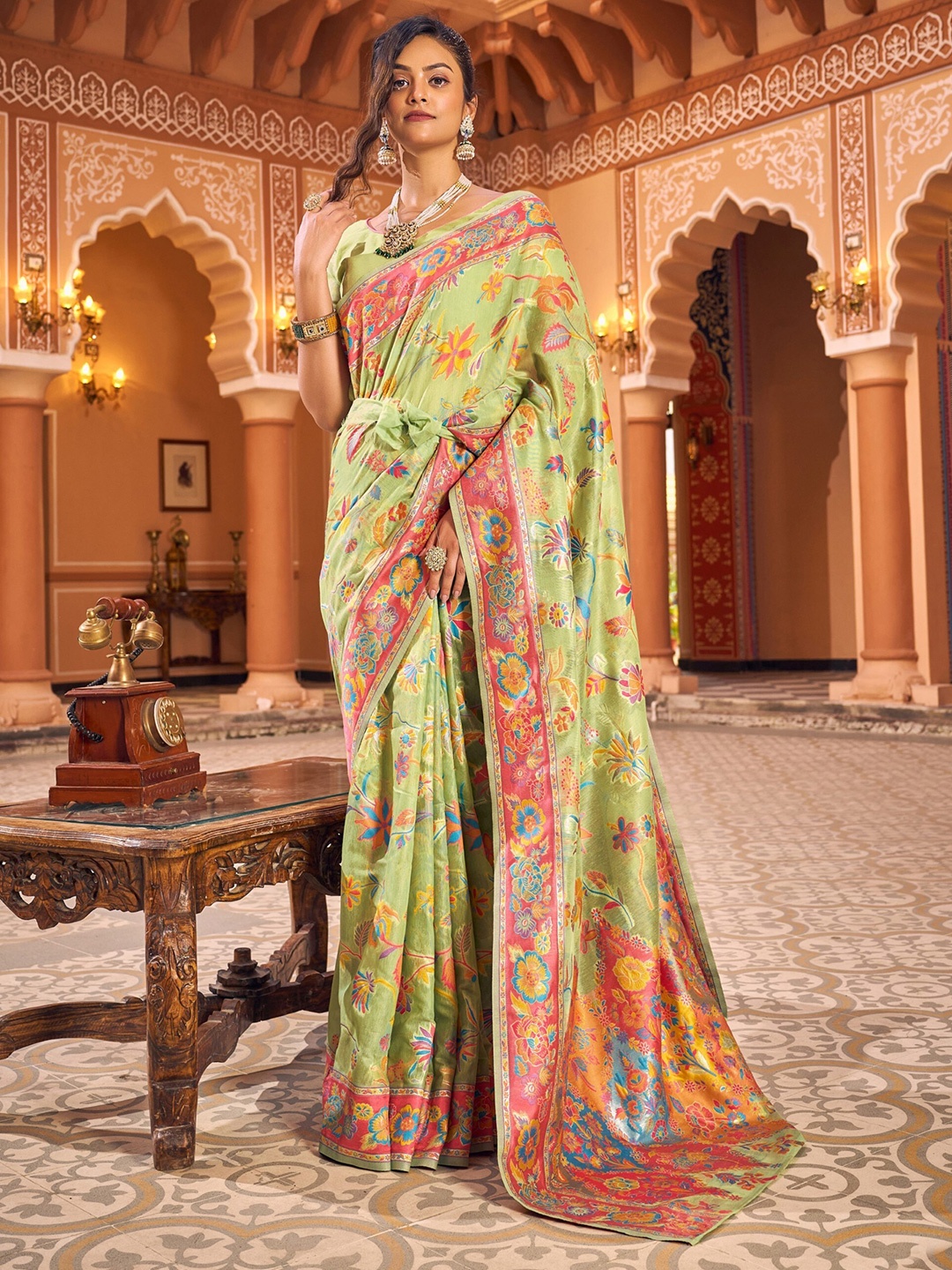 

koram design Ethnic Motifs Woven Design Zari Banarasi Saree, Green