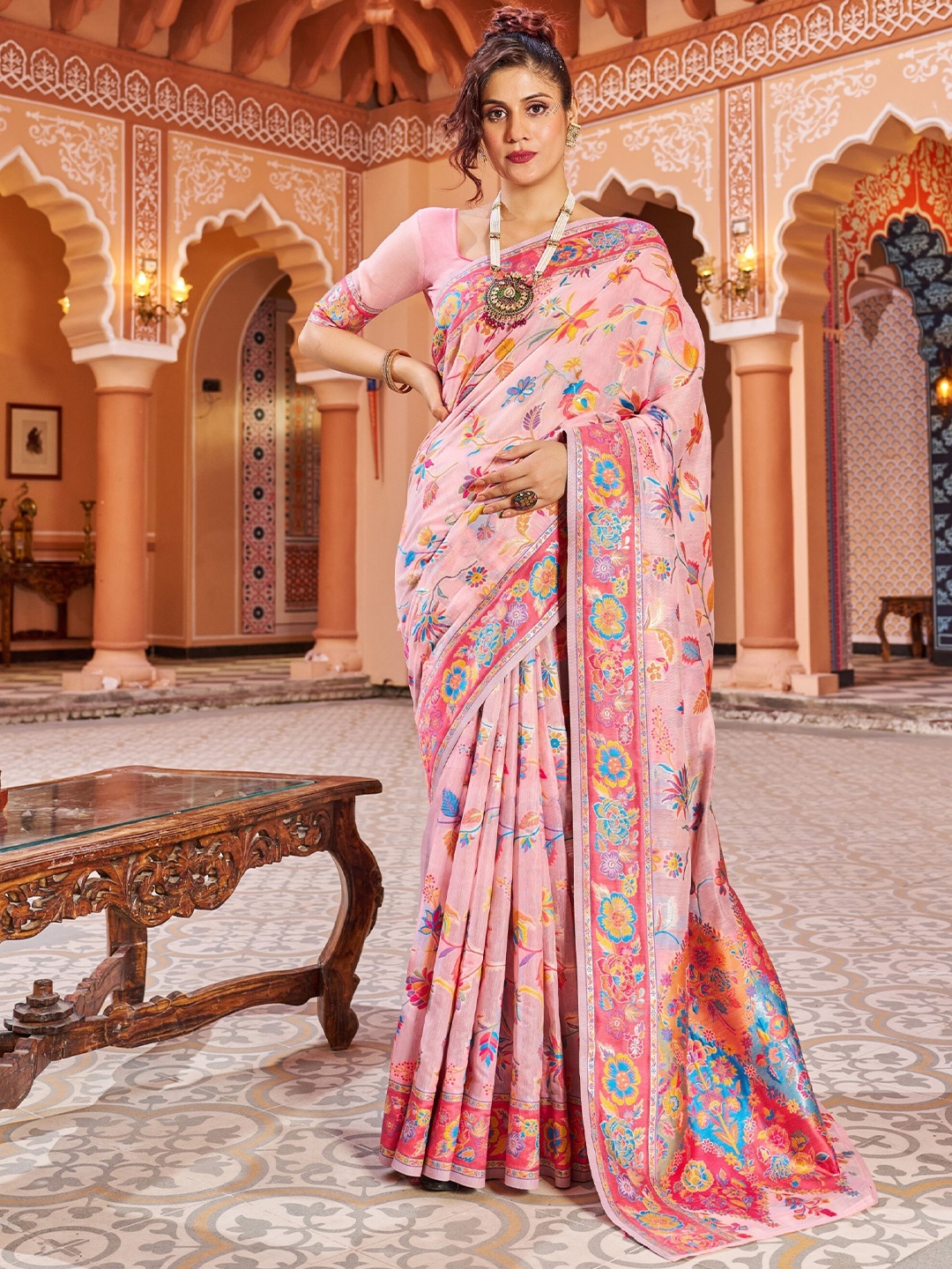 

koram design Floral Woven Design Zari Banarasi Saree, Pink