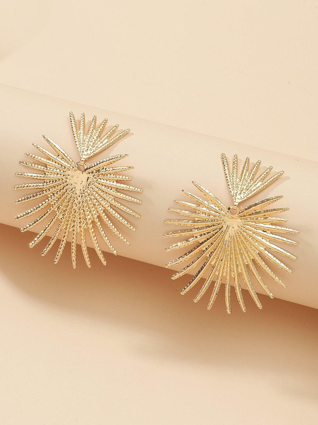 

OOMPH Contemporary Drop Earrings, Gold