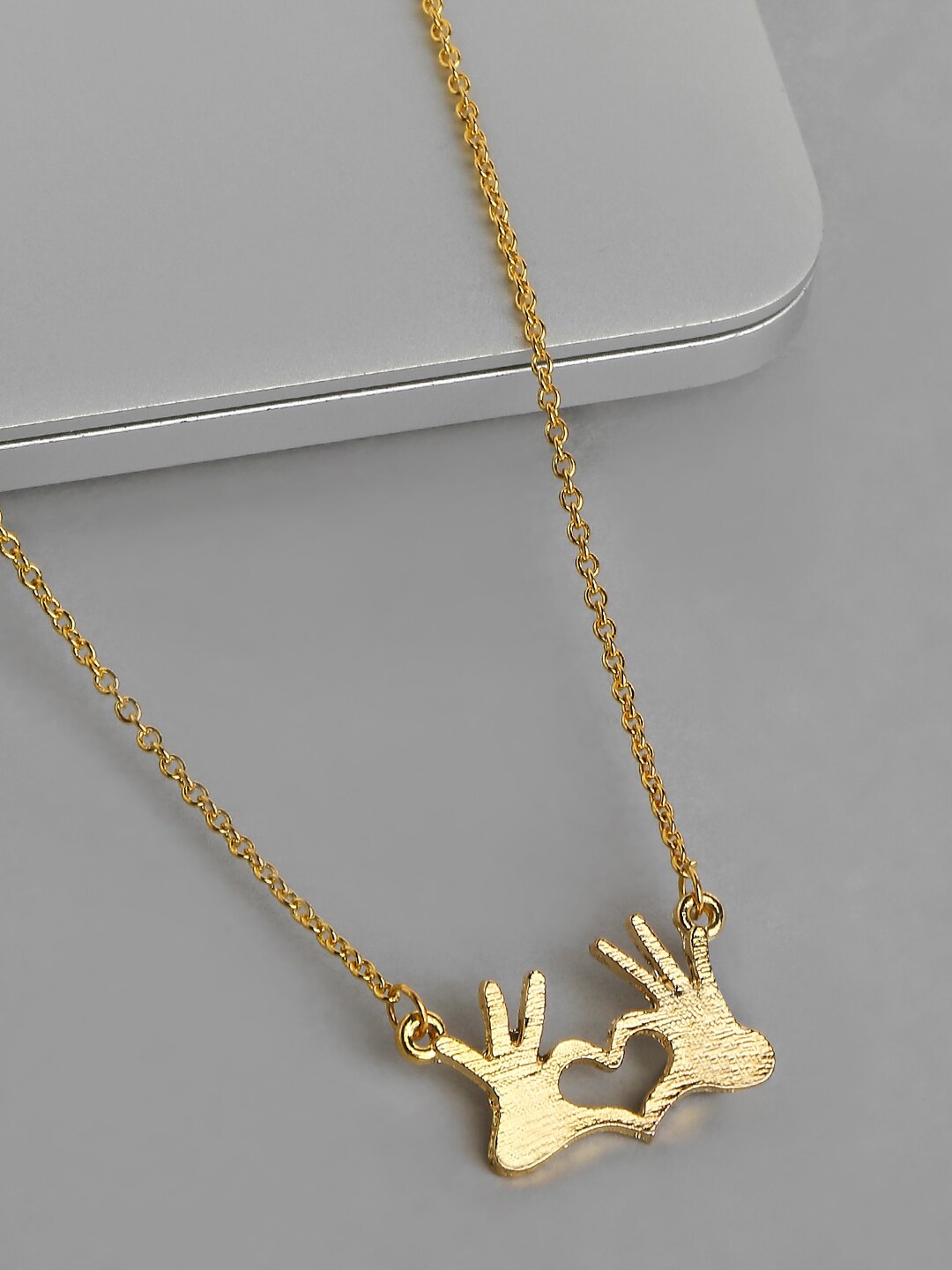 

OOMPH Heart Shaped Pendants With Chains, Gold