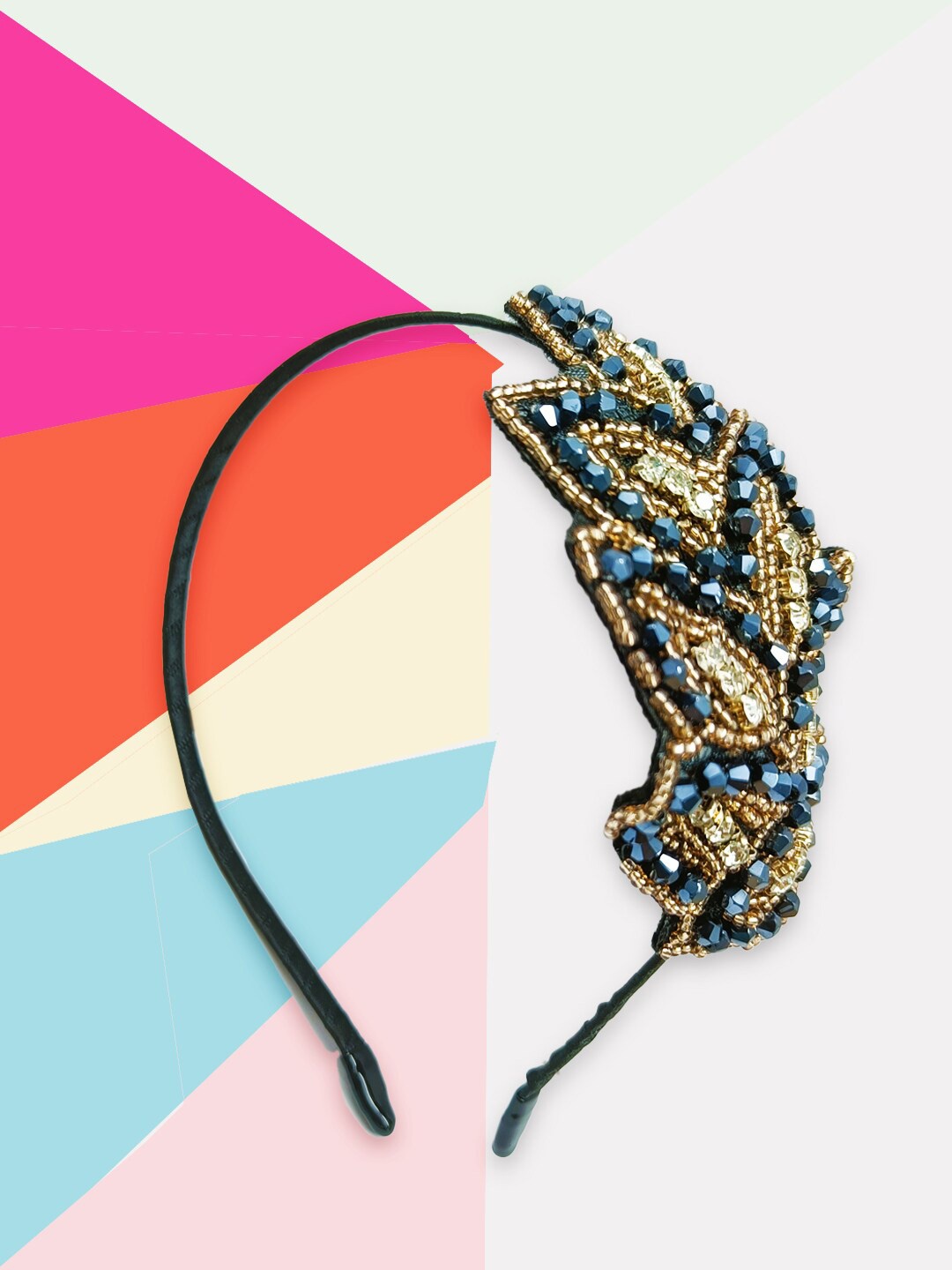 

OOMPH Metal Embellished Hairband, Black