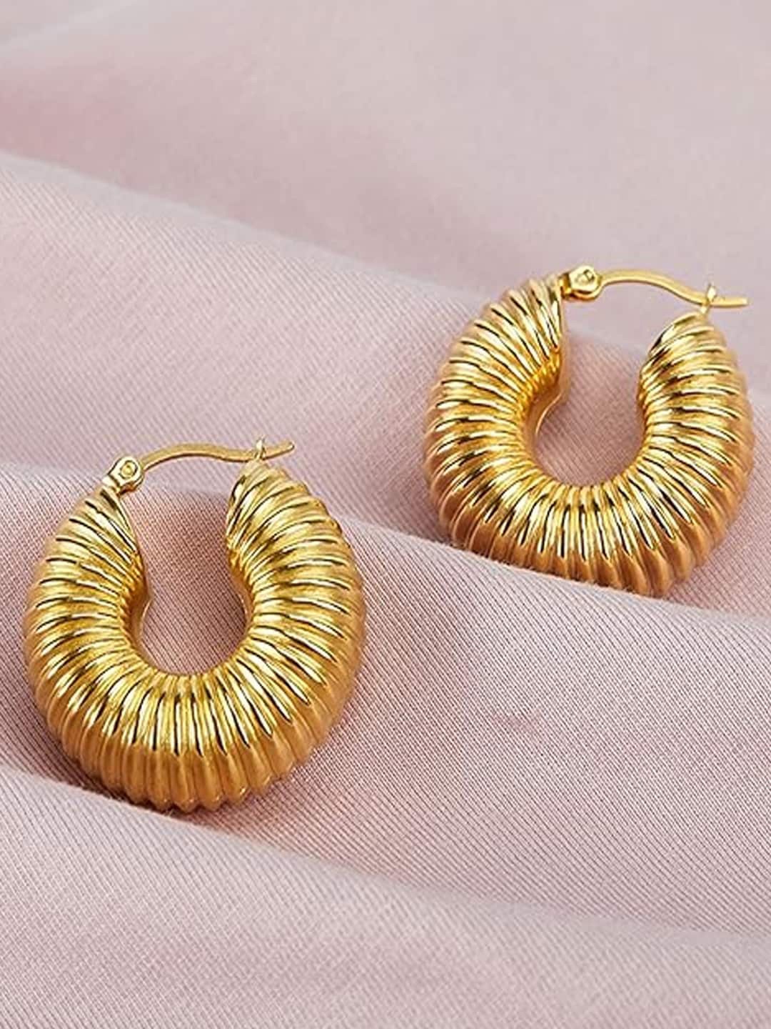 

OOMPH Contemporary Hoop Earrings, Gold