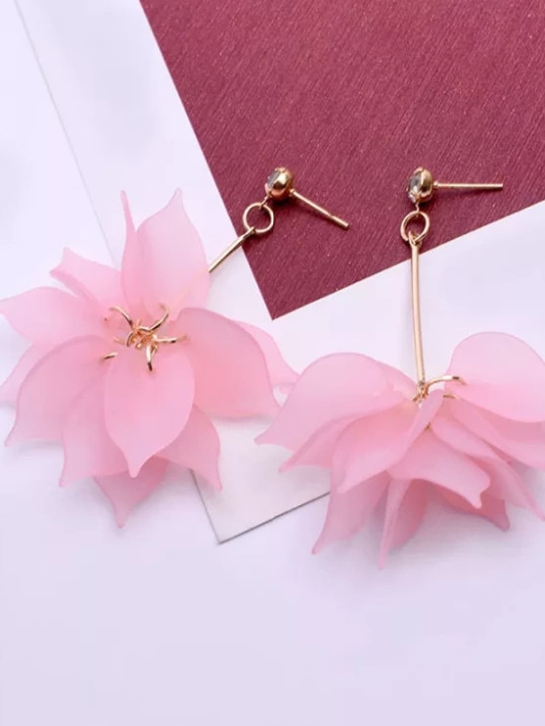 

OOMPH Floral Drop Earrings, Pink