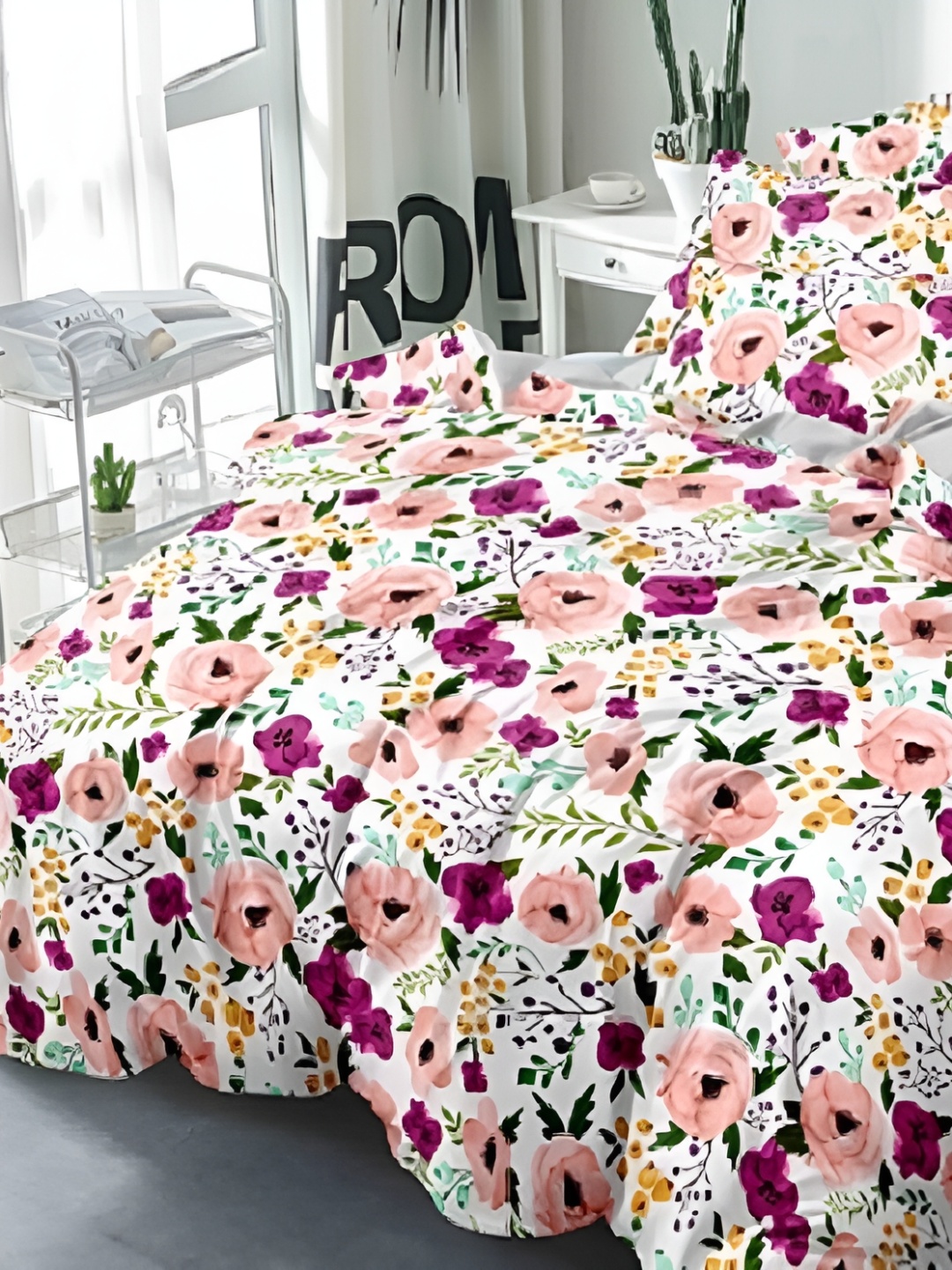 

Laying Style White & Pink Ethnic Motifs 350 TC Queen Bedsheet with 2 Pillow Covers
