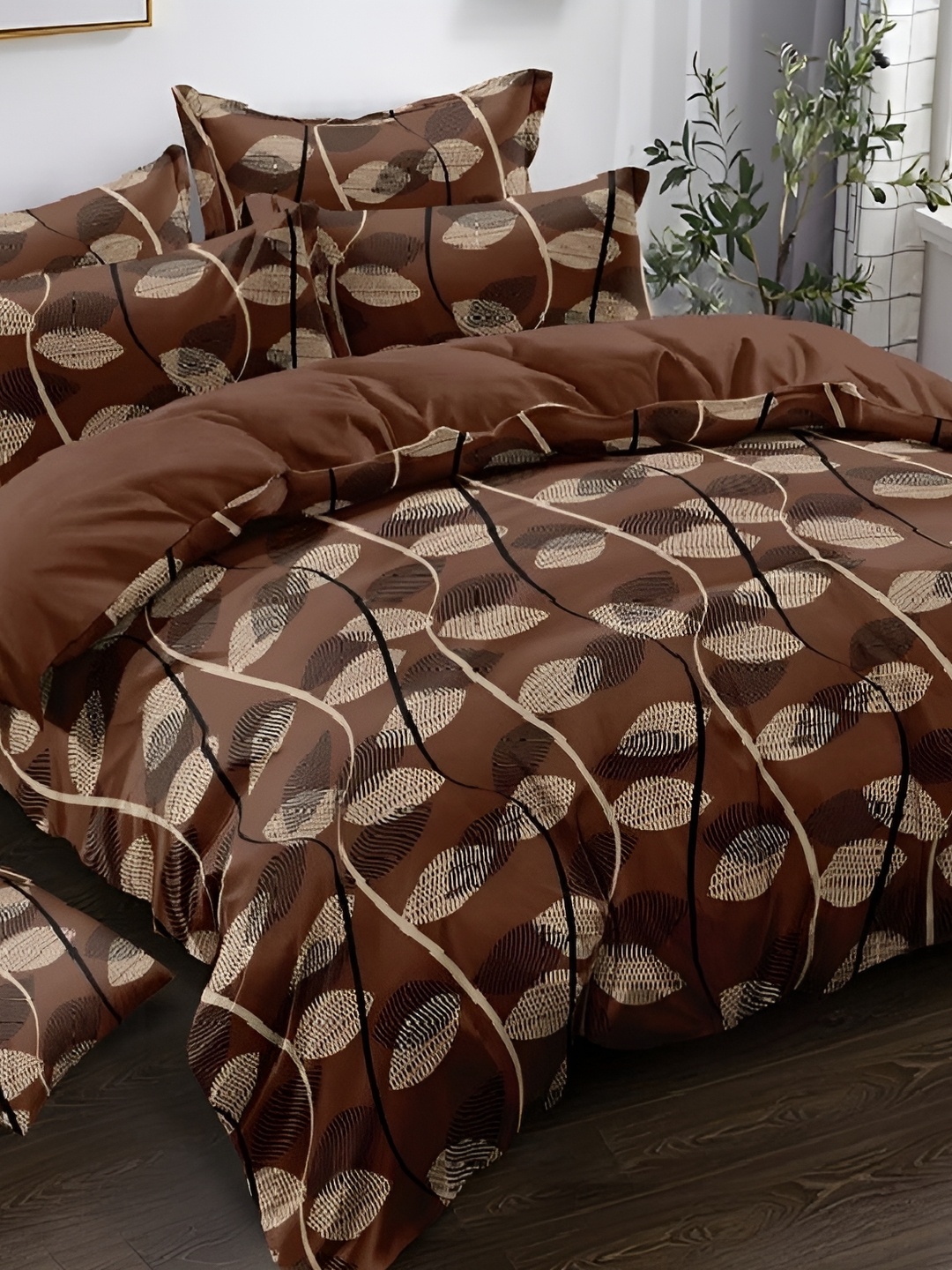 

Laying Style Brown & Black Floral 350 TC Queen Bedsheet with 2 Pillow Covers