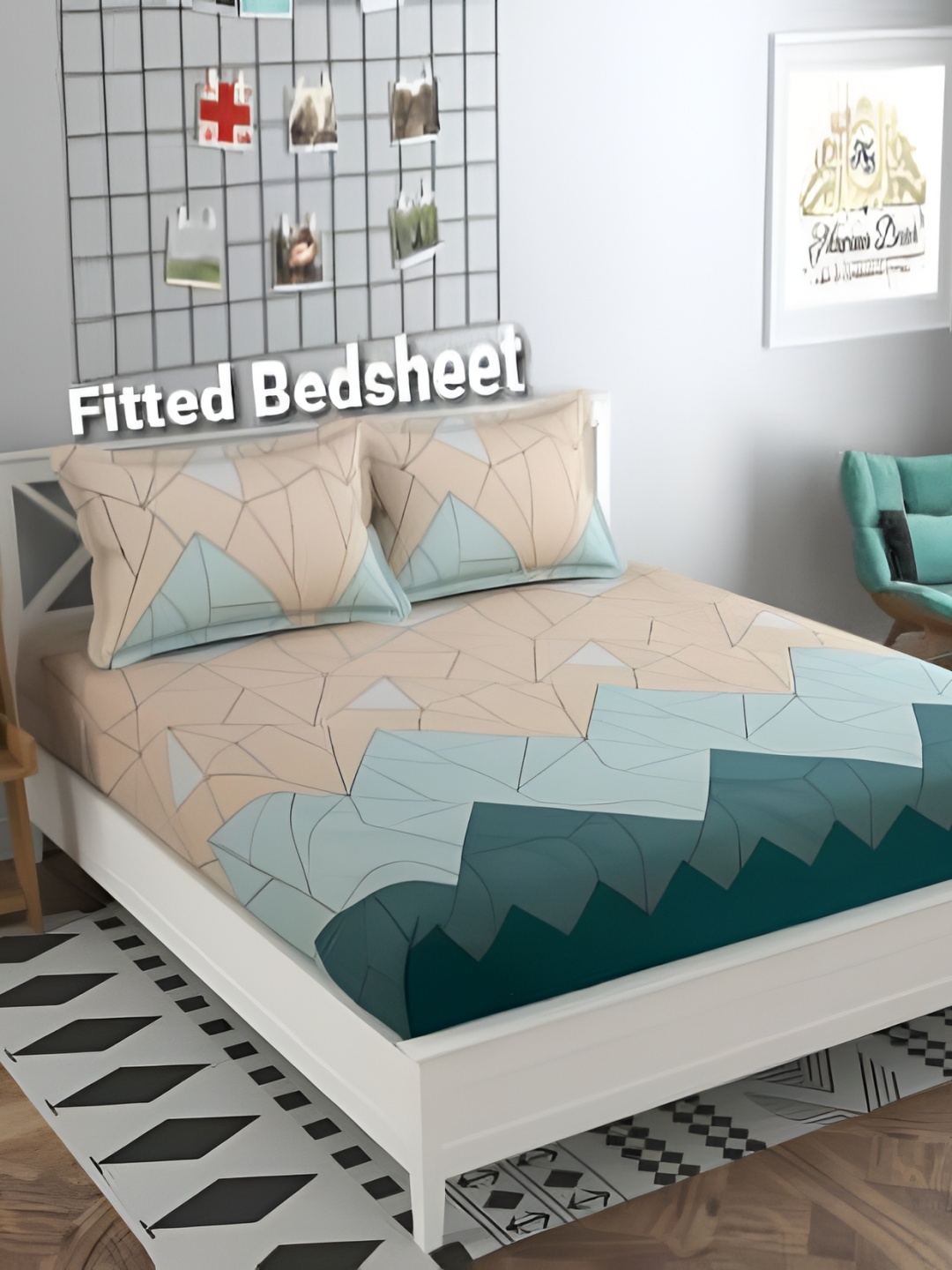 

Laying Style Green & Beige Geometric Cotton 220 TC Fitted Queen Bedsheet & Pillow Covers