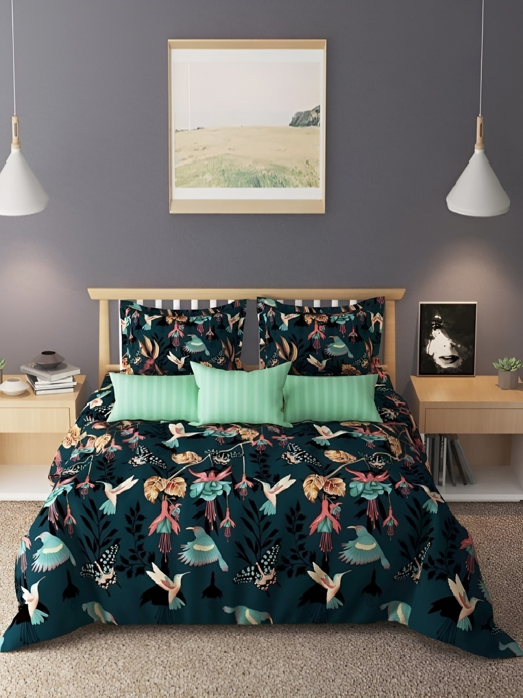 

Laying Style Green & Blue Graphic 350 TC Queen Bedsheet with 2 Pillow Covers