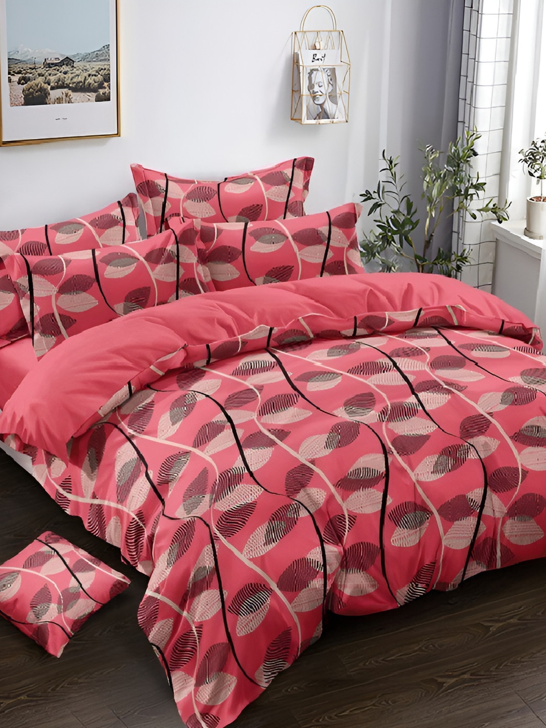 

Laying Style Pink Floral 210 TC Queen Bedsheet with 2 Pillow Covers