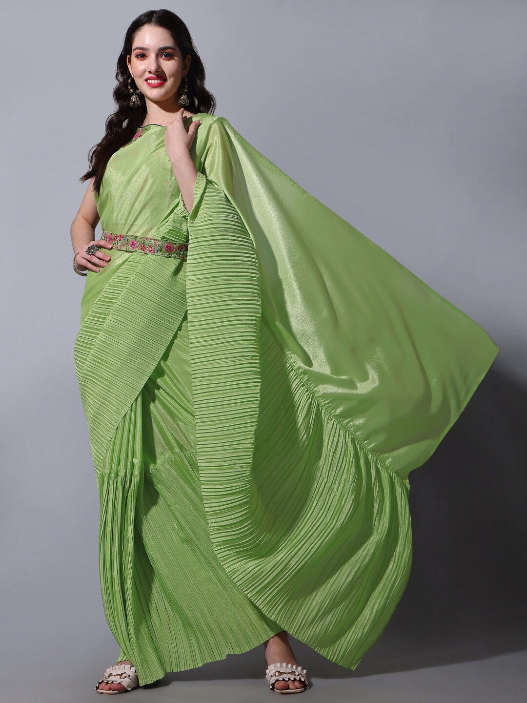 

Ekasya Embroidered Belted Saree, Olive