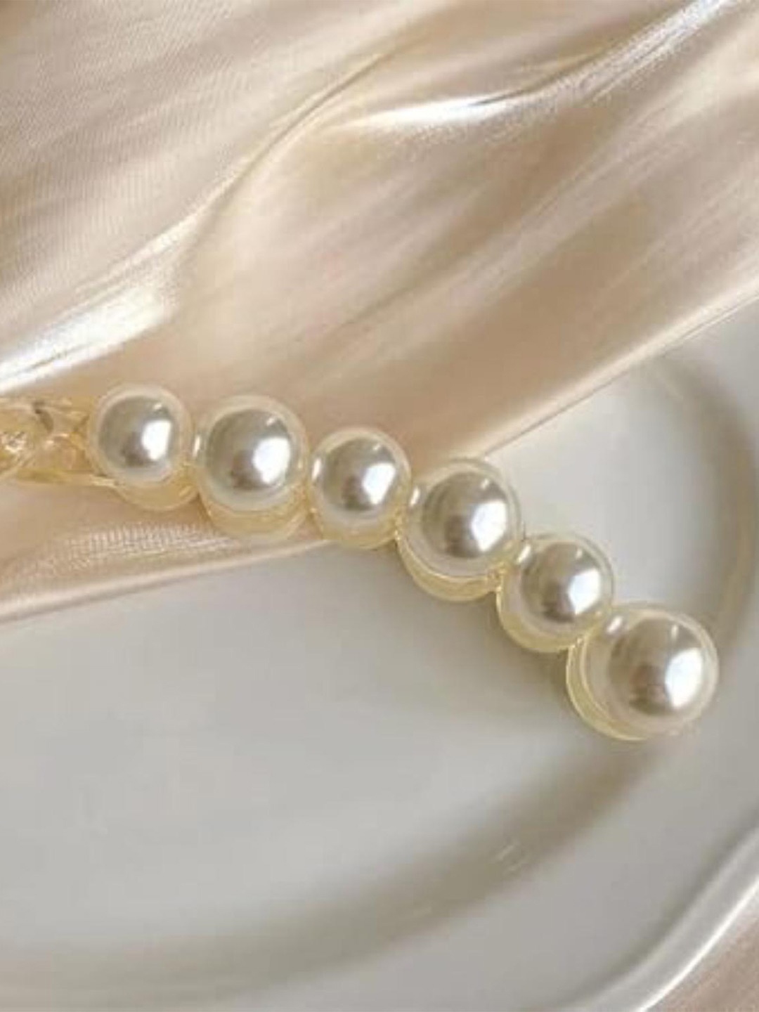 

DN Creation Women Set Of 2 Embellished Banana Clip, White