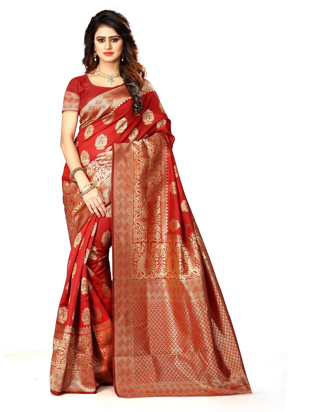

VenderVilla Ethnic Motif Woven Design Zari Saree, Red