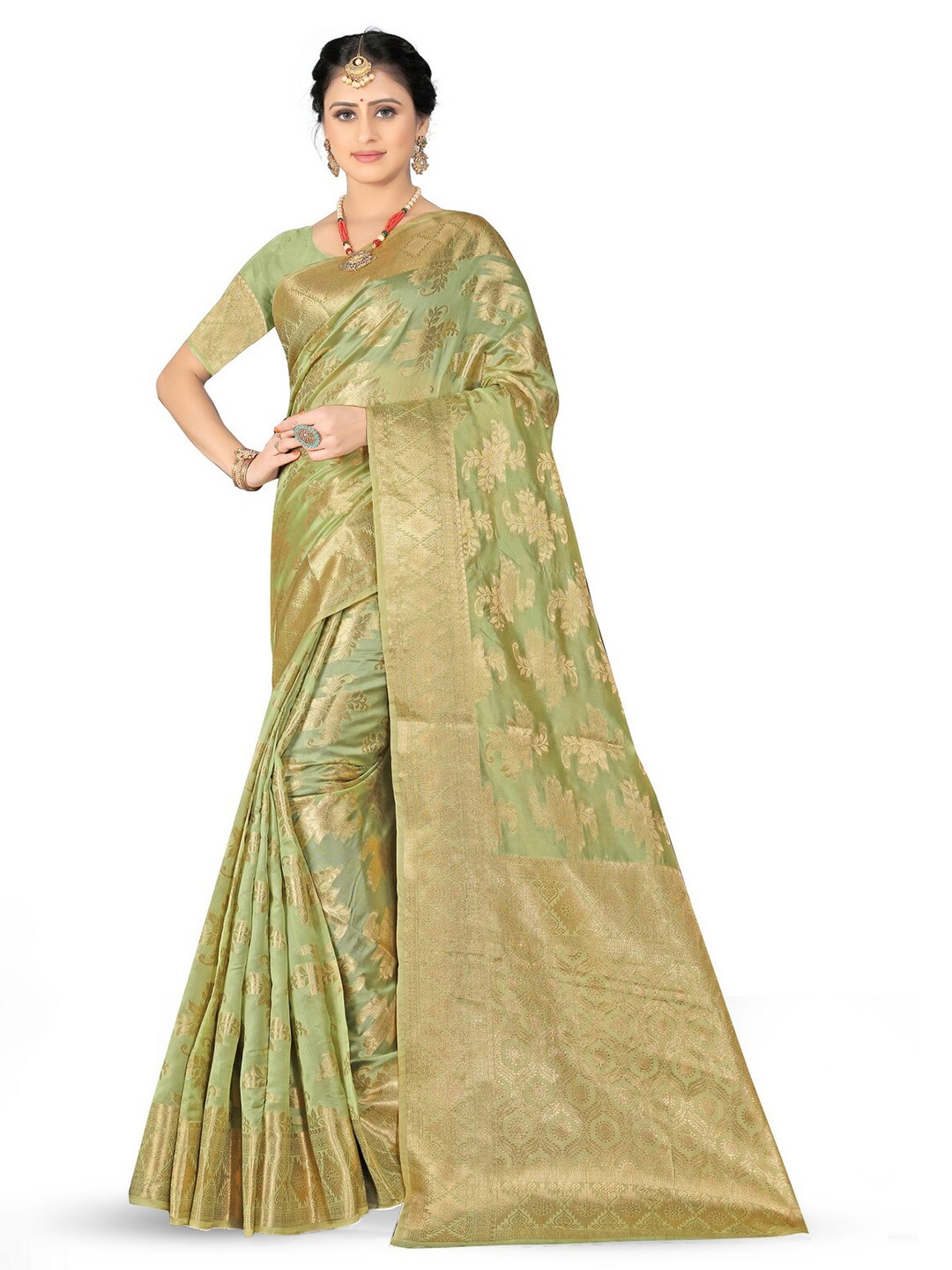 

VenderVilla Ethnic Motifs Woven Design Zari Saree, Green