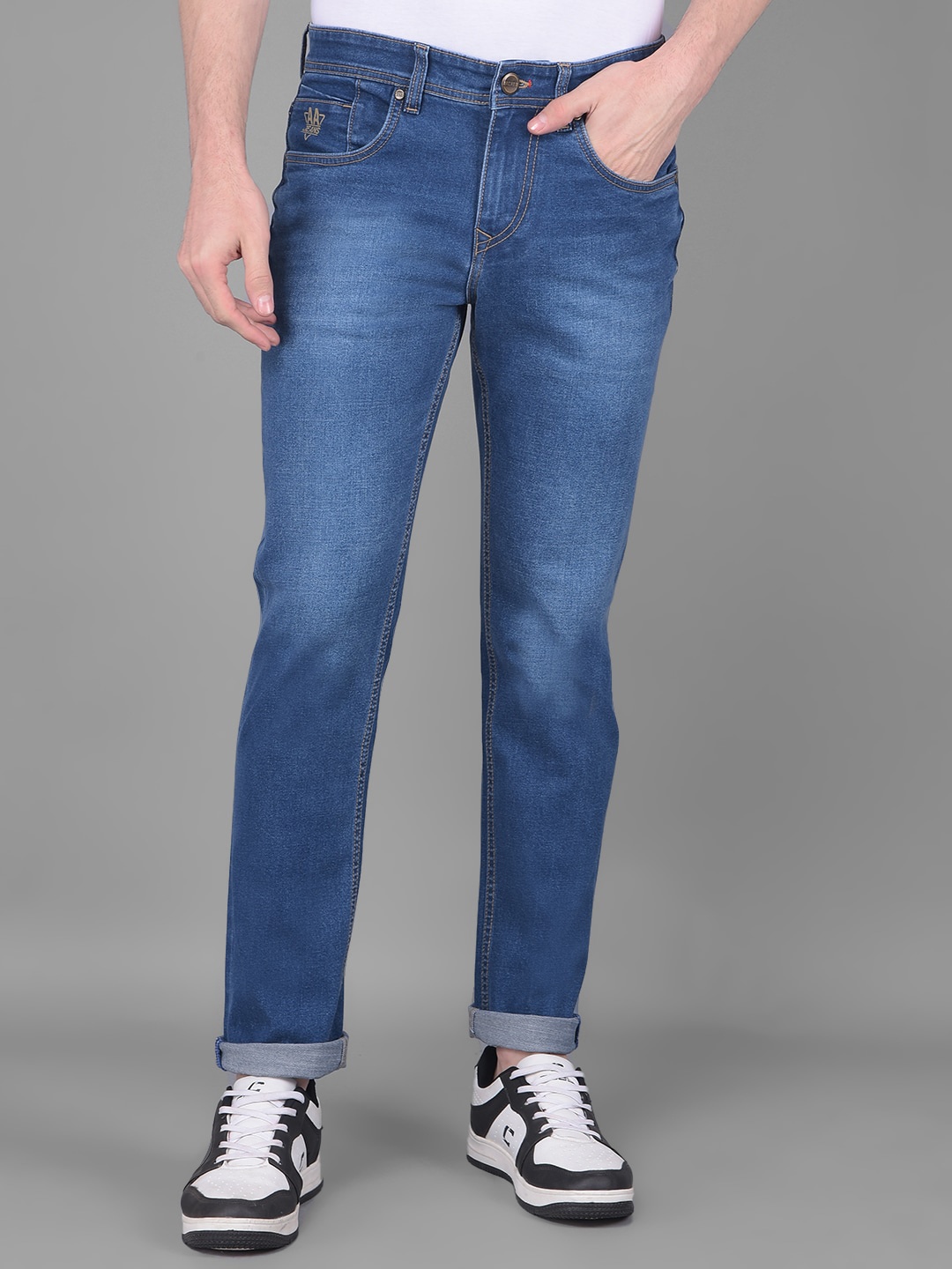 

American Archer Men Smart Slim Fit Low Rise Light Fade Clean Look Stretchable Jeans, Blue