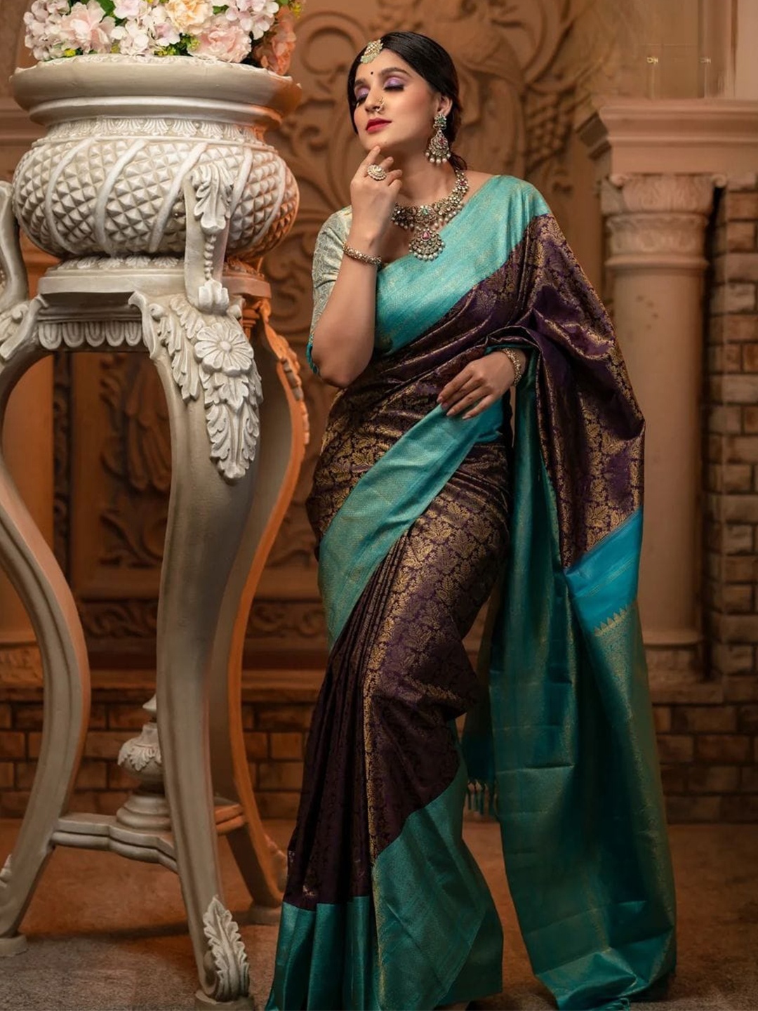 

MORLY Floral Woven Design Zari Kanjeevaram Saree, Navy blue