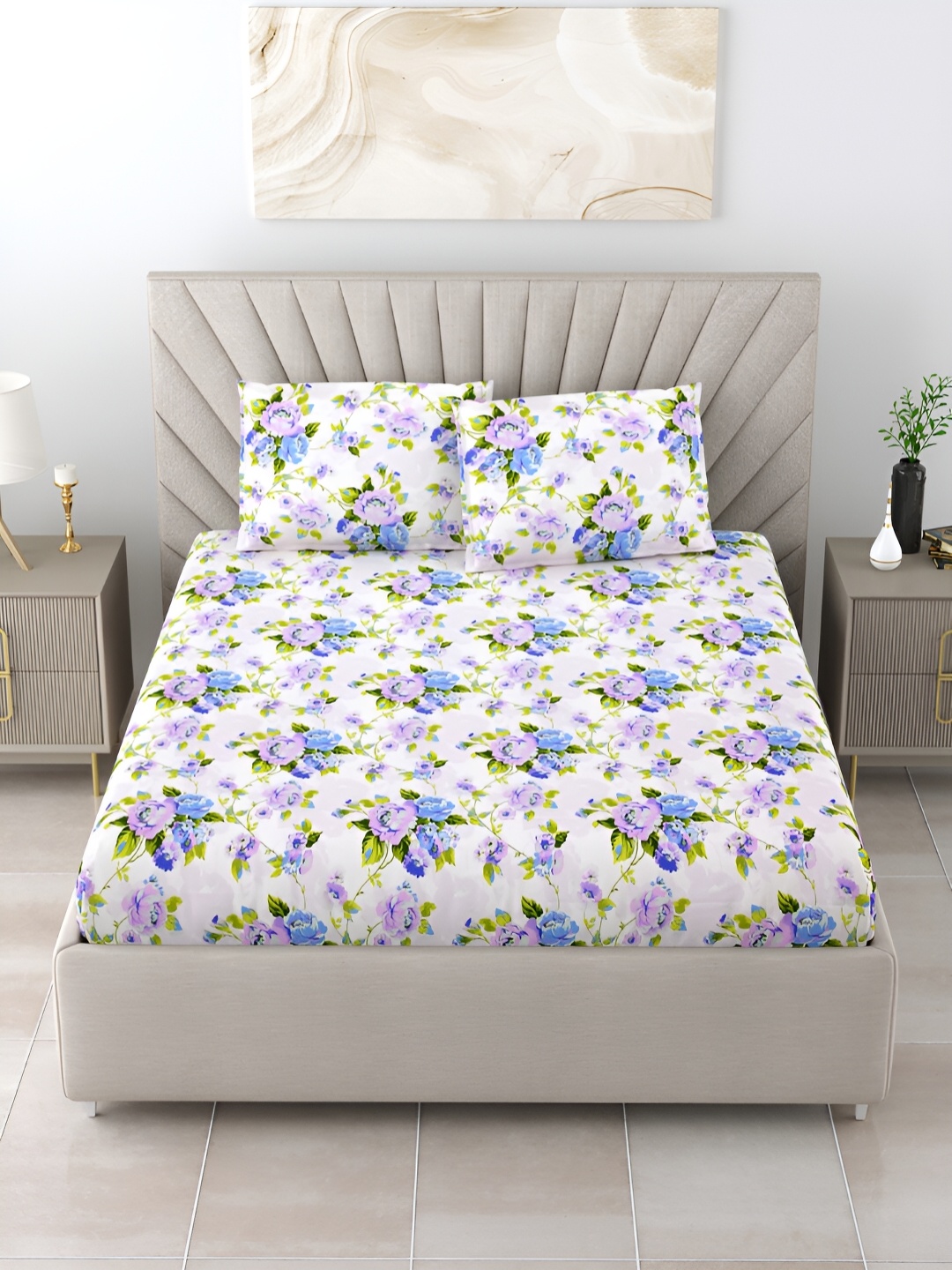 

BOMBAY DYEING ELIXIR Purple & Green Floral 144 TC Cotton Queen Bedsheet & 2 Pillow Covers