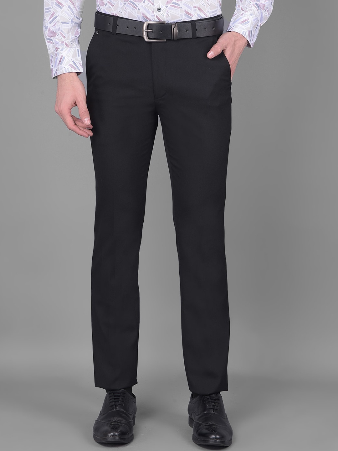 

Canary London Men Smart Slim Fit Wrinkle Free Formal Trouser, Black