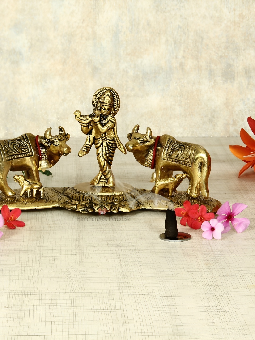 

HANDICRAFTS PARADISE Gold Toned Krishna Metal Religious Idol Showpiece