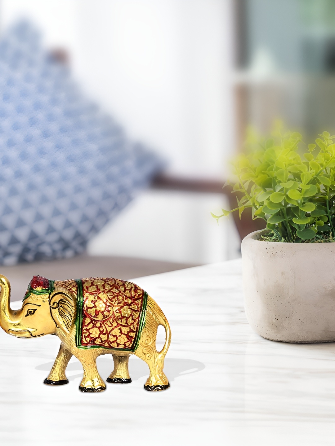

HANDICRAFTS PARADISE Gold Toned & Red Elephant Metal Religious Idol Showpiece