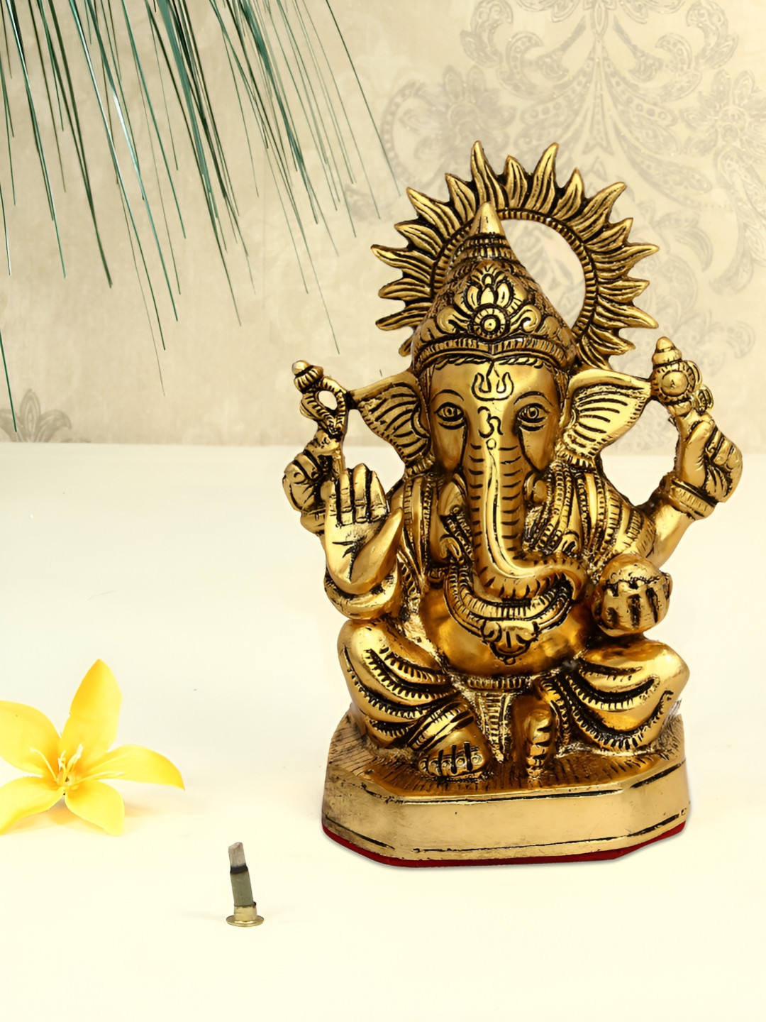 

HANDICRAFTS PARADISE Gold-Toned Religious Idol Showpiece